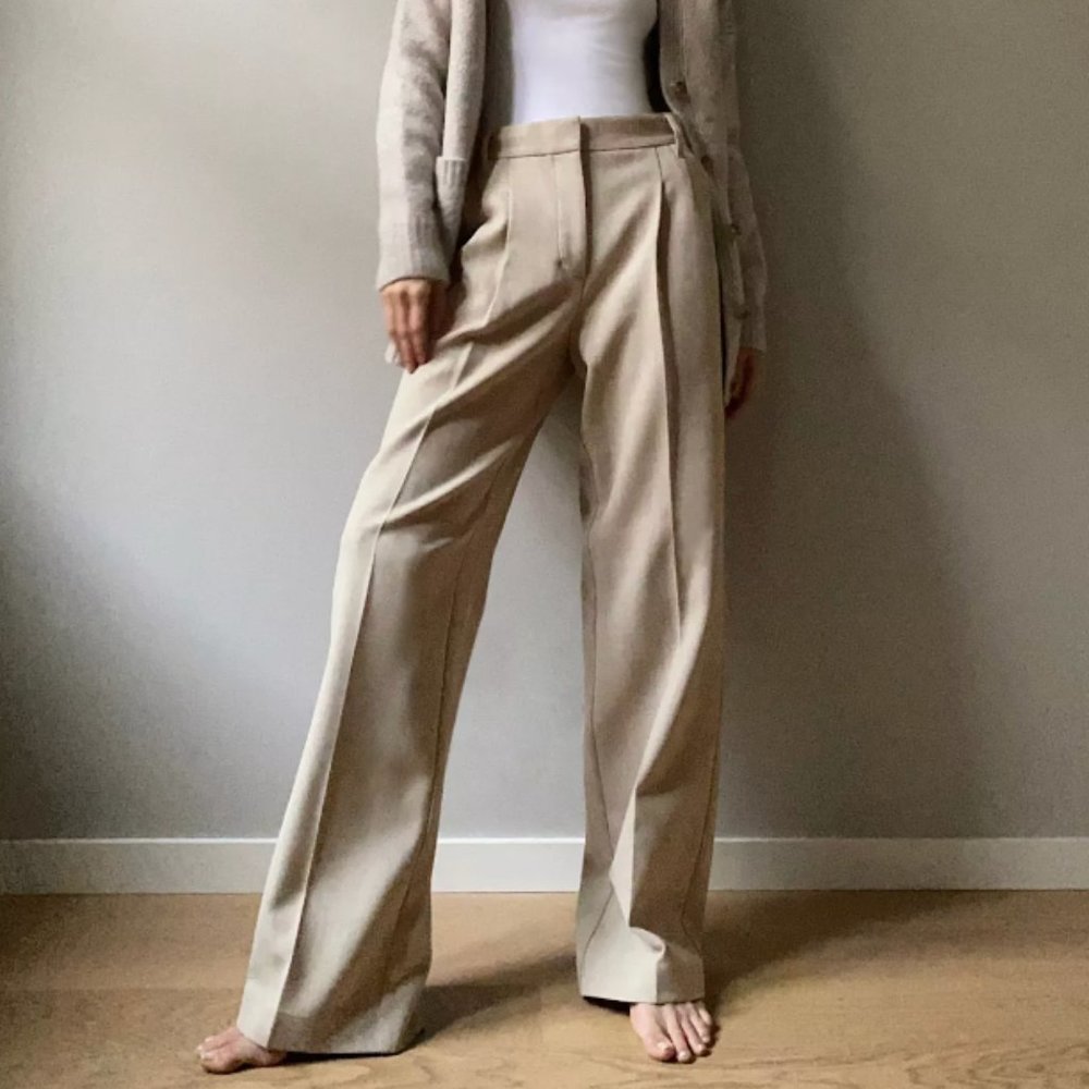 Aritzia/Wilfred in Nomad Taupe The Effortless Pant Size 2